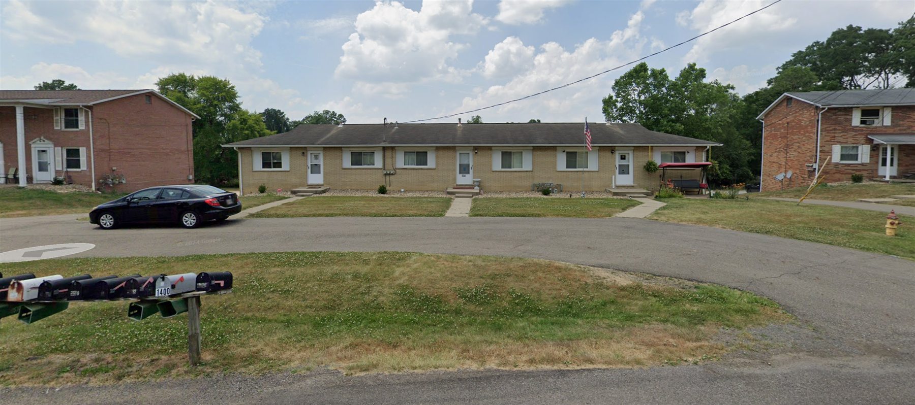Single-story Seven Points Group apartment building